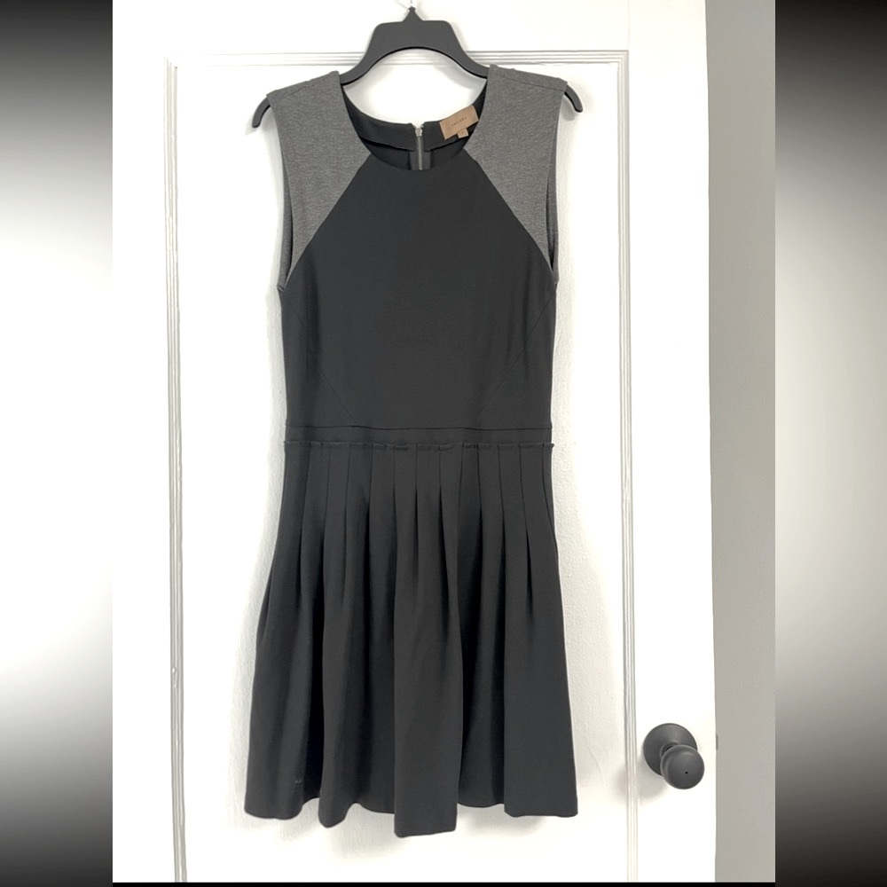 Anthropologie Kachel Pleated Sleeveless Dress Black Gray Size 6